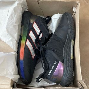 NWT! Adidas Adizero Ubersonic 4 M Heat Sneakers Men’s 8.5 Black EUC